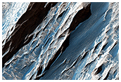 Possible Kieserite Deposit on Flanks of Hebes Mensa