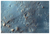 Pompeii Crater in Lunae Planum
