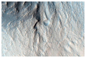 Well-Preserved 5-Kilometer Diameter Impact Crater