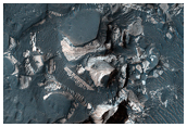 Flood-Emplaced Blocks in Holden Crater