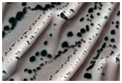 Monitor Defrosting Dunes in MOC Image E05-00762
