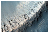Well-Preserved 3 Kilometer Diameter Impact Crater in Meridiani Planum
