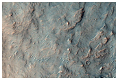 Well-Preserved 3-Kilometer Diameter Impact Crater in Terra Sirenum