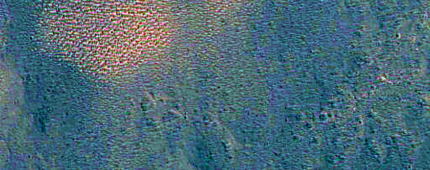 Light-Toned Layering along Plains South of Ius Chasma
