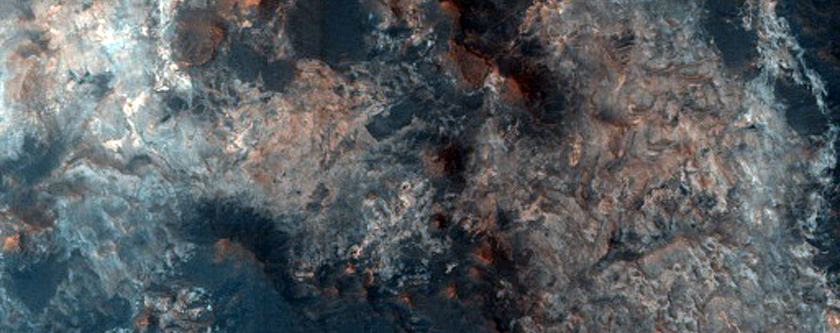 Mawrth Vallis Phyllosilicate Outcrop near Northern Bend in Channel