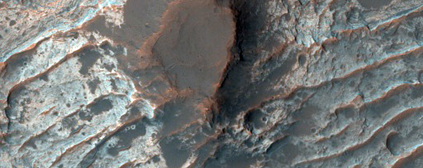 Light Toned Rugged Intercrater Area in Viking Images 637A36 and 635A94