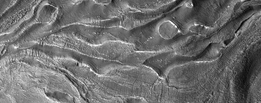 Part est del flux a Harmakhis Vallis