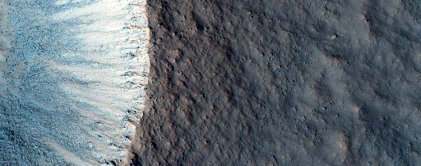 Small Rayed Crater in Syrtis Major Planum