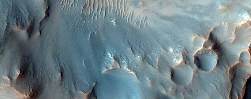Unnamed Central Pit Crater in Daedalia Planum