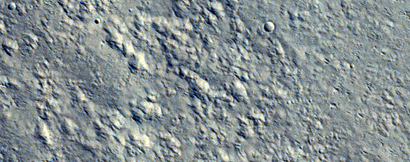 Ramparts in Tooting Crater
