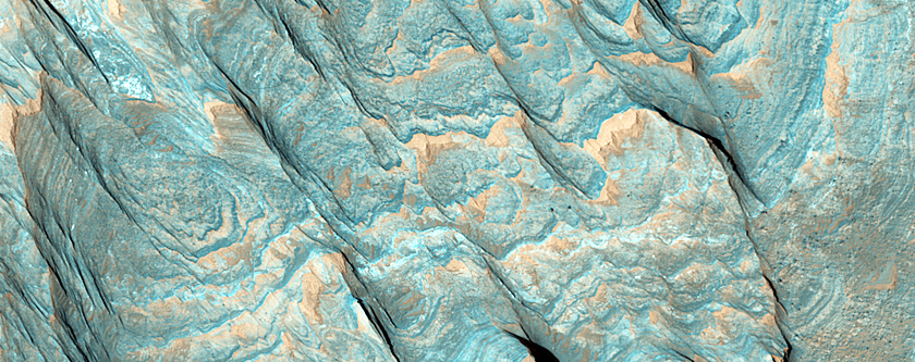 Layered Alunite-Kaolinite Deposit