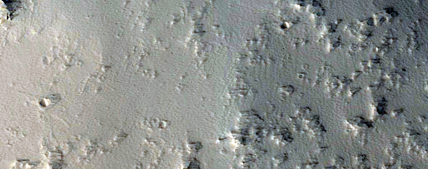 Mound in Noctis Fossae