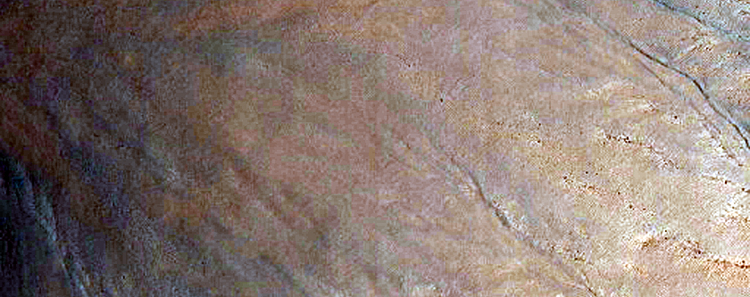 Well-Preserved 5 Kilometer Impact Crater in Terra Cimmeria