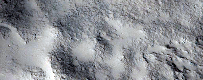 Well-Preserved Large Crater West of Elysium Region