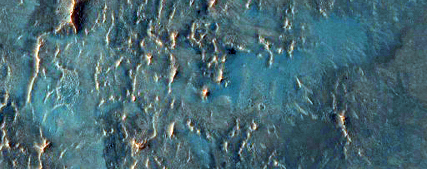Curved Ridge in CTX Image