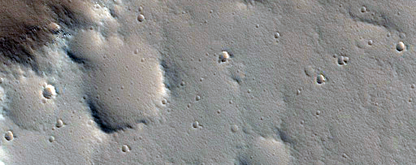Fractured Lava Dome in Eastern Tharsis Region