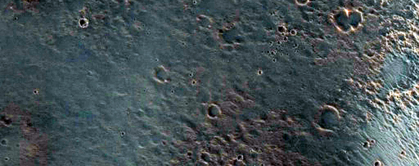 Hydrated-Terrain in Crater in Tyrrhena Terra