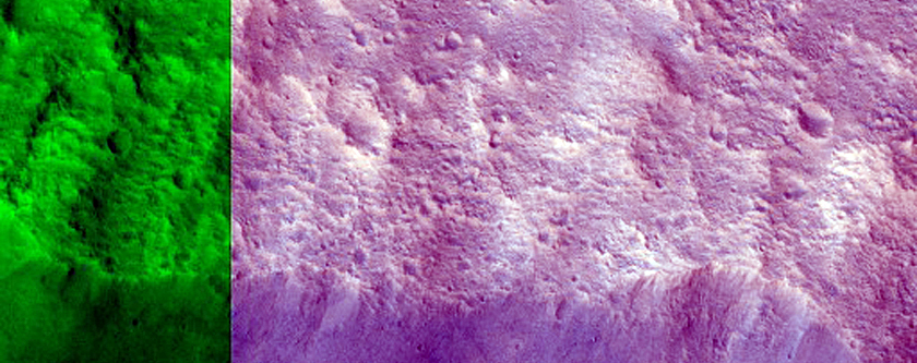 Distal Ramparts of Chryse Planitia Crater