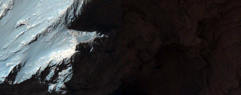 Cliffs in Coprates Chasma