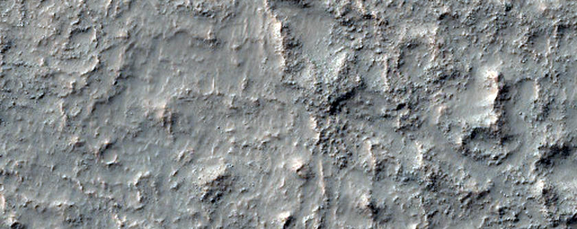 Phyllosilicates in Terra Sirenum
