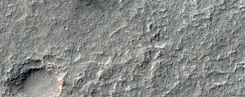 Cross-Cutting Ridges in Bosporos Planum