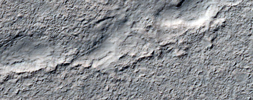 Discontinuous Small Channel South of Dao Vallis