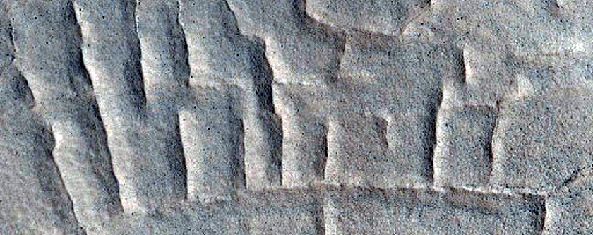 Crater in Acidalia Planitia