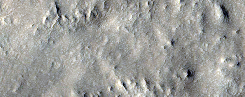 Extensive Crater Ejecta Blanket in Galaxias Colles