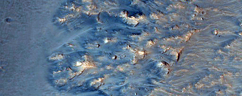 Well-Preserved Impact Crater with Central Peak in Acidalia Planitia