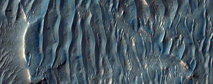 Possible Sulfates in Ius Chasma