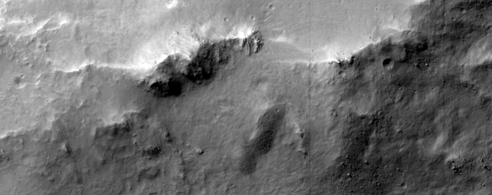 Possible Hydrated Crater in Tyrrhena Terra