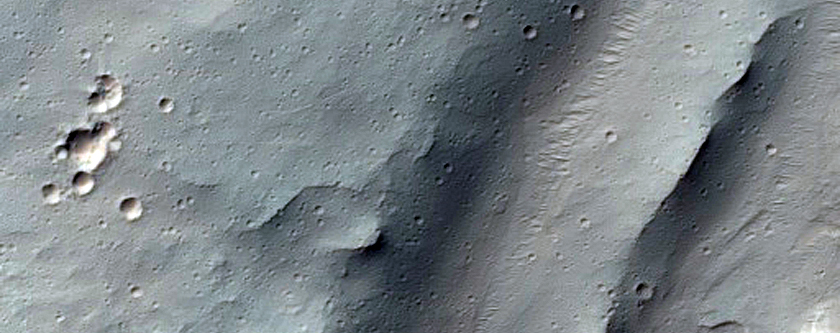 Gullied Crater in Margaritifer Terra