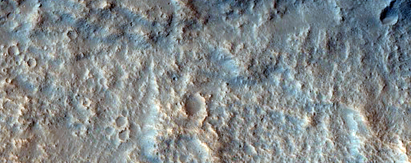 Well-Preserved 5-Kilometer Diameter Impact Crater