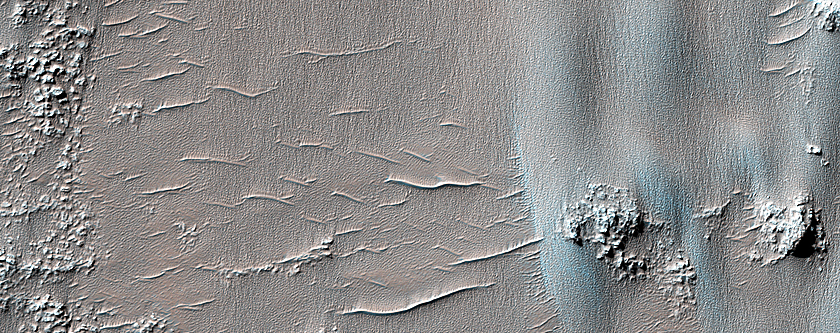 Possible Evaporites on Floor of Unnamed Crater in Uzboi Vallis
