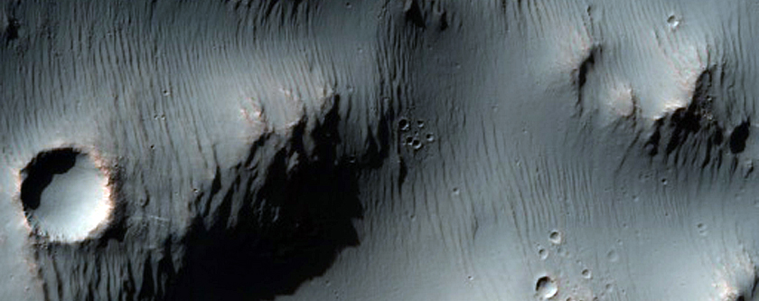 Terra Sirenum Hills