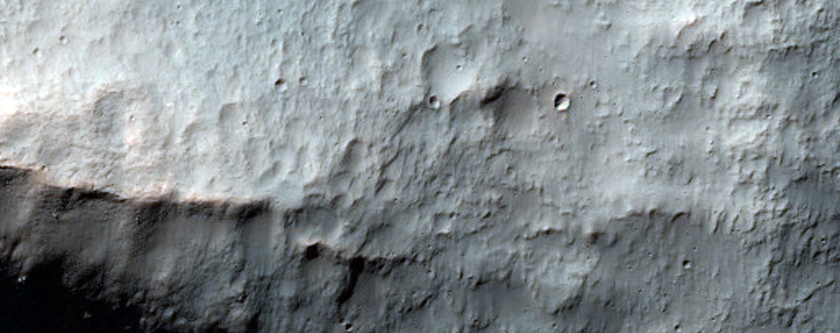 Gullied Crater in Terra Cimmeria