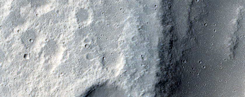 Streamlined Landform with Benches in Kasei Valles System