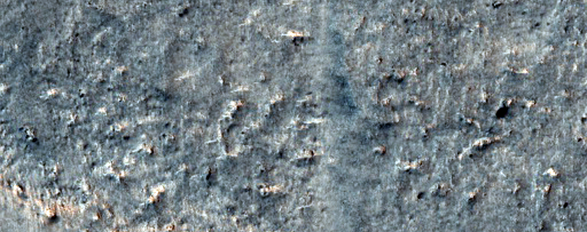 Um potencial local de pouso em Marte: montes em Acidalia Planitia