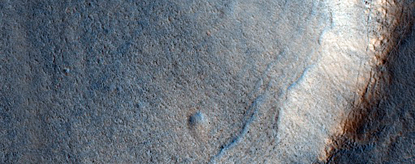 Crater in Acidalia Planitia in MOC Image S04-01376