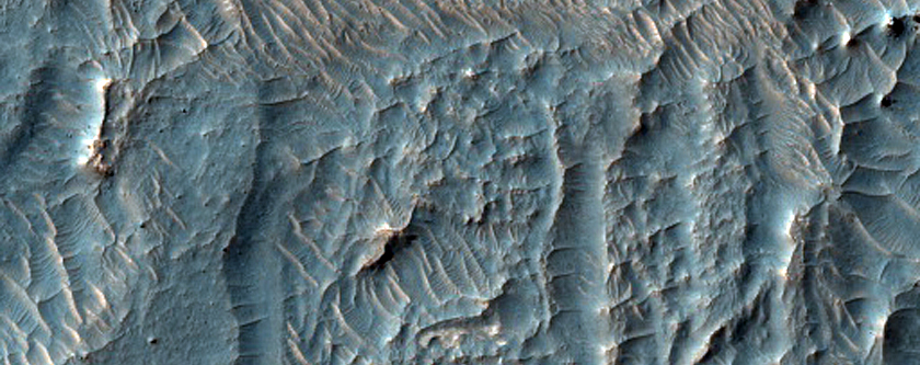 Blocky Flow with Light-Toned Outcrops in Noctis Region