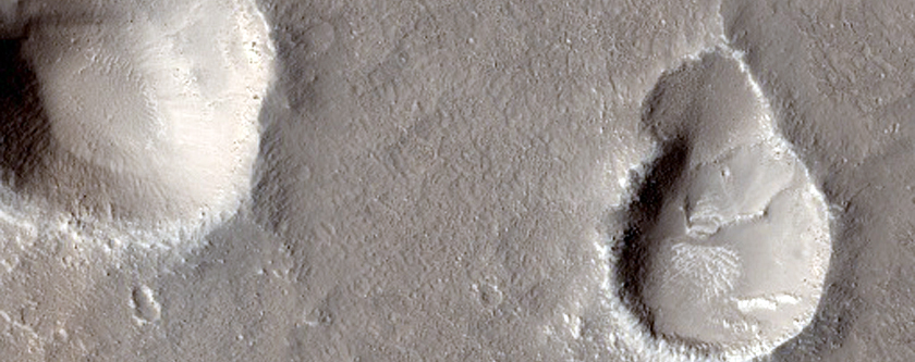 Small Very Recent Impact Crater in Utopia Planitia