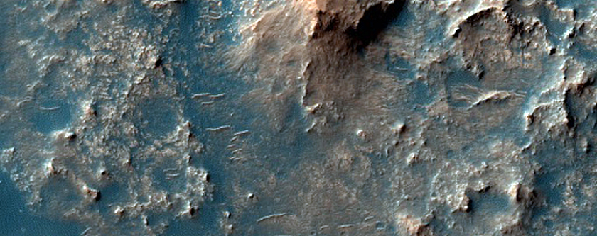 Sand Deposits on Floor of Dawes Crater