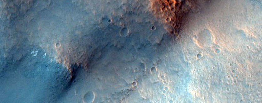 Central Structure of Wahoo Crater