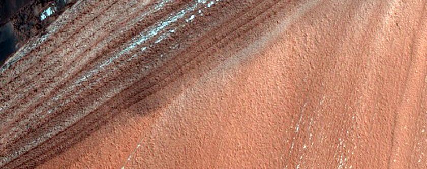 Chasma Boreale Eastern Head Scarp
