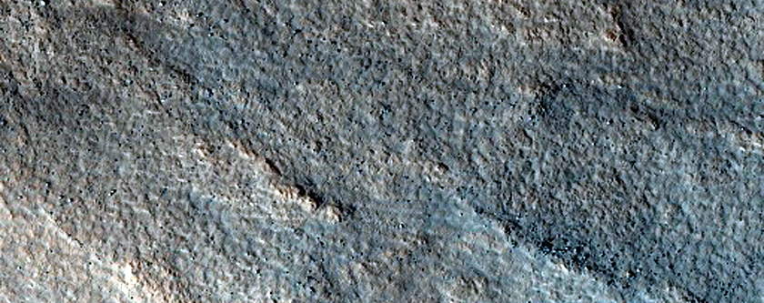 Central Peak of Northern Plains Crater