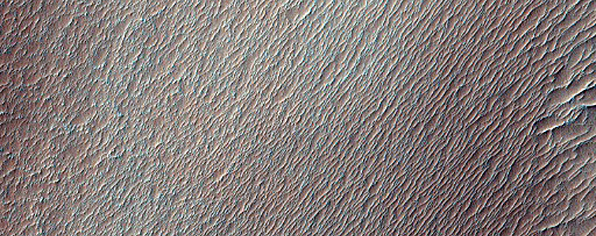 Juventae Chasma Layered Deposits and Possible Cross-Bedding