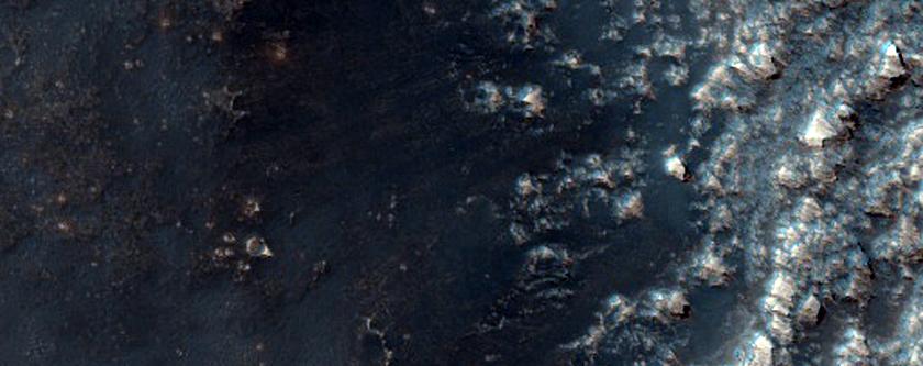 Flow Feature Associated with Fissure in Syria Planum