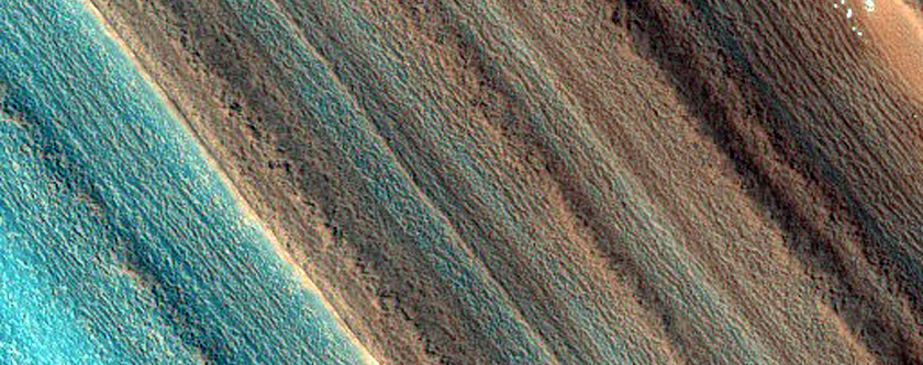Exposure of North Polar Layered Deposits