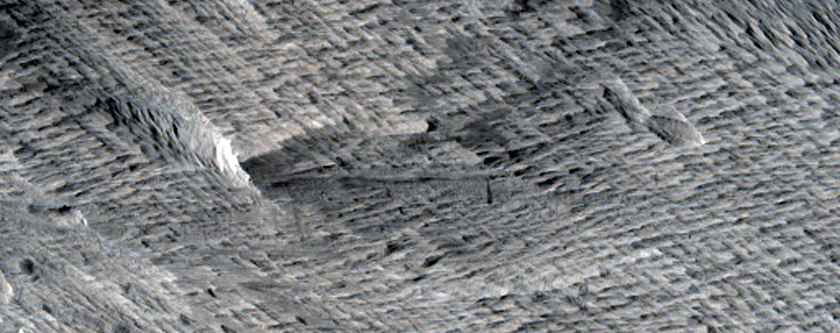 Yardangs in Area Covered by Viking 1 Images 470S15-21 and 471S14-22