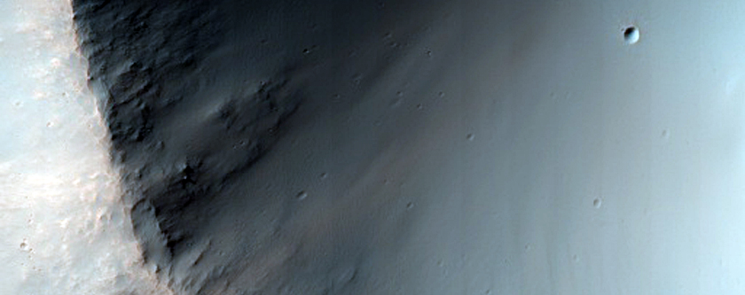 Possible Olivine-Rich Ejecta From Small Crater in Terra Sirenum